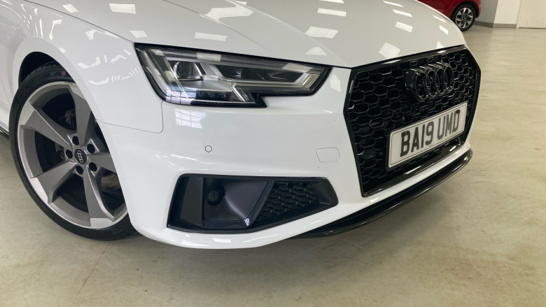 Audi A4 35 TDI Black Edition 5dr S Tronic Diesel Estate